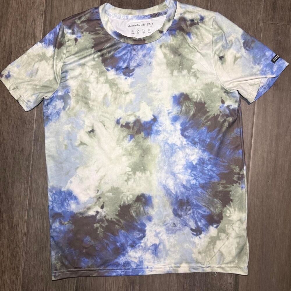 Abercrombie-fitch Boys multi T-shirts size 13/14